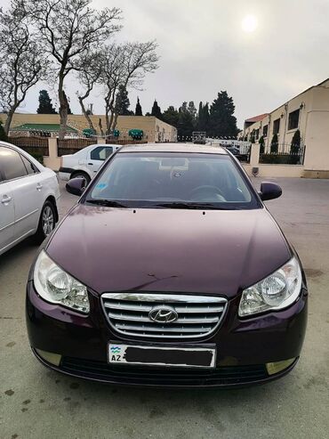 BMW: Hyundai Elantra: 2 л | 2008 г. Седан