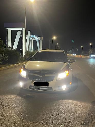 volkswagen passat 1: Chevrolet Cruze: 1.4 л | 2015 г. 267000 км Седан — 2