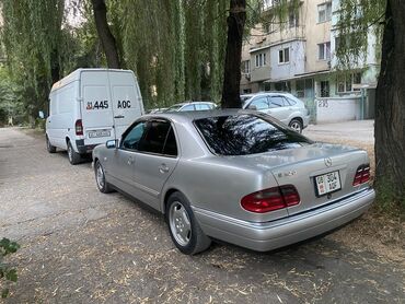 мерседес лисичка: Mercedes-Benz E 320: 1996 г., 3.2 л, Автомат, Бензин, Седан