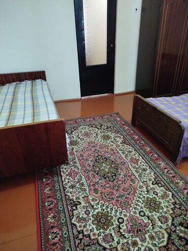 Uzunmüddətli kirayə mənzillər: Astara şəhərinin Heydər Əliyev prospektində tam təmirli 3 otaqlı — 6