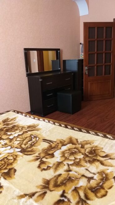 Yataq otağı dəstləri: Təknəfərlik çarpayı — 6