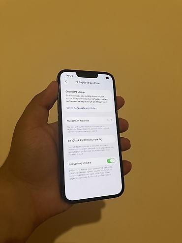 Apple iPhone: IPhone 14, 128 GB, Qara — 8