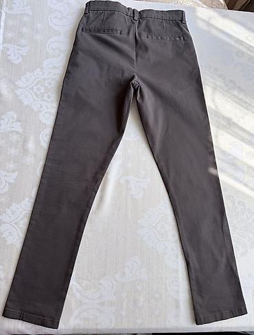 Uşaq dünyası: NEXT uşaq şalvarı – 11 yaş - Model: düz kəsimli chino - Rəng: Xaki - — 2