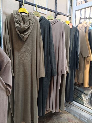 Халаты: Женские абаи — коллекция базовых и нарядных моделей - Свободный — 1