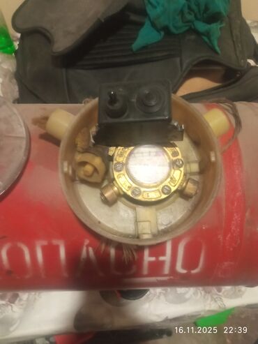 Yanacaq çənləri: Avtomobil üçün LPG (propan-butan) qaz balonu və multivalv komplekti — 8