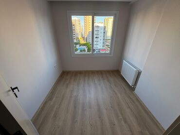 Продажа квартир: 2 комнаты, 58 м², 4 этаж, Евроремонт — 6