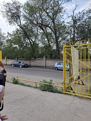 Бинокли: Бинокль с увеличением 20x и объективом 50 мм. Корпус черного цвета с — 4