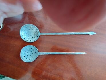 Qrafinlər və səhənglər: Şüşə — 10