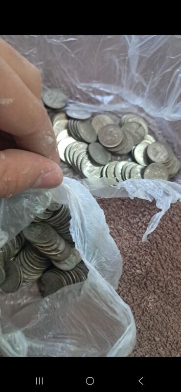 Əskinaslar: Kolleksiya üçün müxtəlif ölkələrin pul vahidləri – banknot və sikkələr — 17