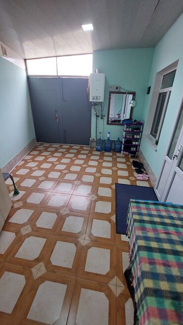 купить бак для воды: Binəqədi qəs. 6 otaqlı, 165 kv. m, Kredit yoxdur, Yeni təmirli