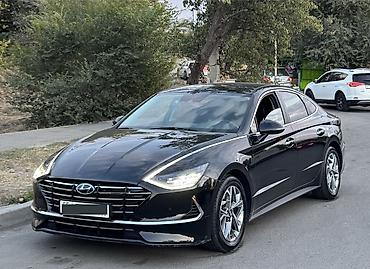 Hyundai Sonata: 2019 г., 2 л, Автомат, Бензин, Седан