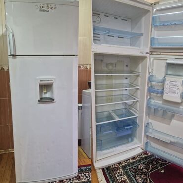 ev əşya: Холодильник
