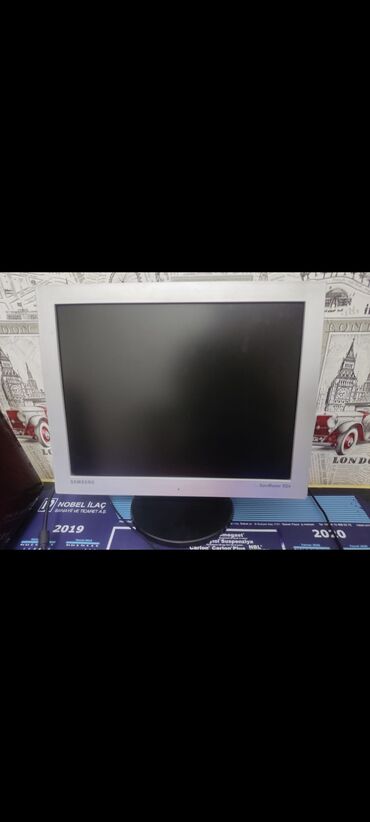 irşad electronics planşetlər: Samsung 720N monitoru satılır əla vəziyyətdədir real alıcıya endirim