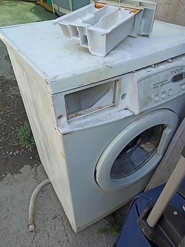 сломанная техника: Продаю. стиральная машина автомат, фронтальная загрузка. требуется — 2