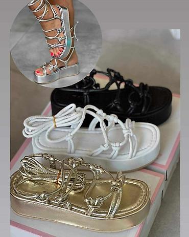 replay sandale platforma: Novoo 3700 rsd
Kalup standard
Br :36-40 — 1