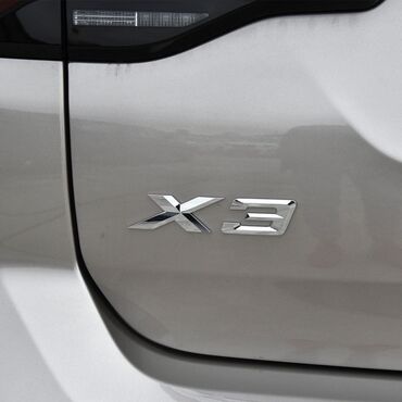 bmw x3 sdrive18d mt: Хромированная автомобильная эмблема на багажник X3 логотип для BMW