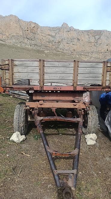 İkioxlu kənd təsərrüfatı qoşqusu - Traktor üçün qoşqu, halqalı çəngəl