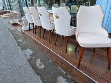 Sifarişlə masa və oturacaq dəstləri: Oval masa, Eyvan üçün, 6 nəfər — 11