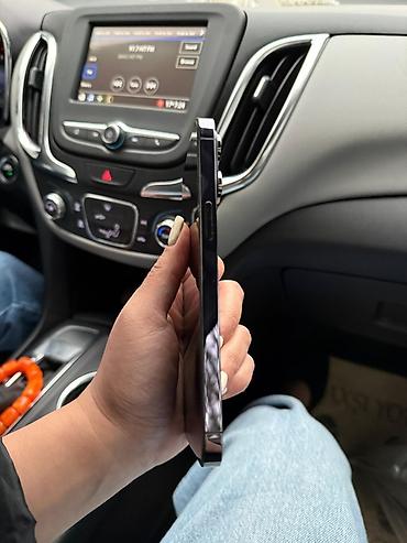 Apple iPhone: IPhone 14 Pro, Deep Purple — 5