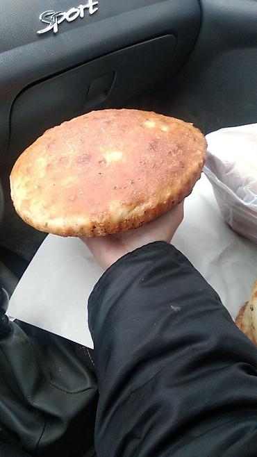 corek vitrini: Saray qəsəbəsində hazır çörek biznesi satılır. Peç 2 ədəd, xəmir — 7