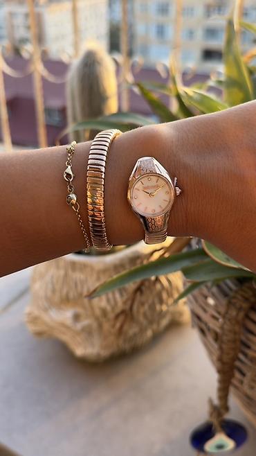 Just Cavalli qadın saat və bilərzik seti - Brend: Just Cavalli -