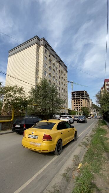 Офисы: Продаю Офис 76 м², С ремонтом, Без мебели, Многоэтажное здание, Цокольный этаж этаж