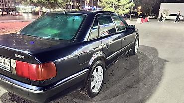 Audi 100: 1993 г., 2.6 л, Механика, Бензин, Седан
