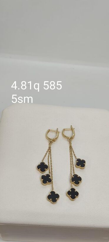 Zərgərlik dəstləri: Dəstə daxildir: Sırğa, Sarı qızıl, 585 Əyar -da lalafo.az — 40 Zərgərlik dəstləri: Dəstə daxildir: Sırğa, Sarı qızıl, 585 Əyar — 40