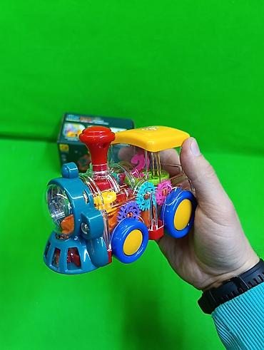 муза: 🚂 Яркий игрушечный паровозик Gear Train — настоящее шоу шестерёнок! 🌈 — 2