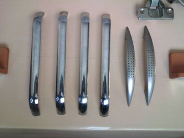 Фурнитура для мебели: Отдам за символическую цену. Петли, ручки, крепления, ножки, крючки — 2