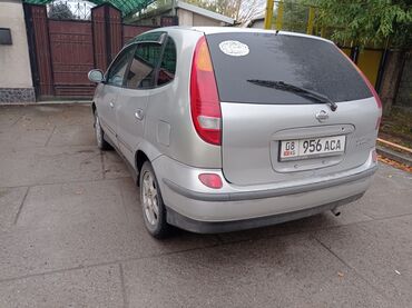 автомобил жаз: Nissan Almera Tino: 2001 г., 1.8 л, Автомат, Бензин