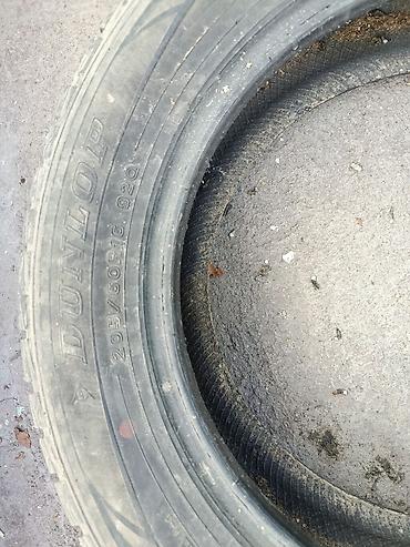 шины 16 лето: Пара автомобильных шин R16 разных типов. 1) Dunlop 205/60 R16 92Q – — 2