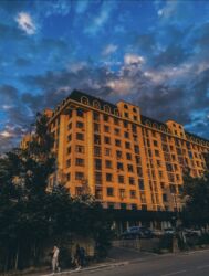 продаю дом в ивановке: 3 комнаты, 115 м², Элитка, 10 этаж, Евроремонт