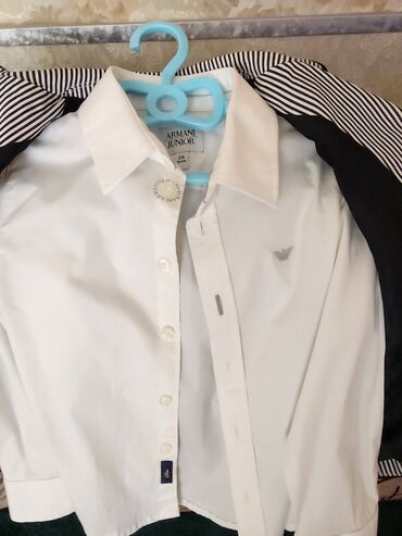Топы и рубашки: Сарочка Armani, один раз одето,как новая. Размер 2 года