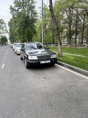 mercedes 123: Mercedes-Benz W124: 1993 г., 2.2 л, Механика, Бензин, Седан