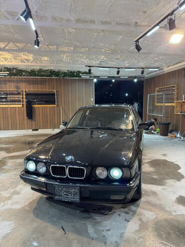 руль для скутера: BMW 5 series: 1991 г., 2.5 л, Механика, Бензин, Седан