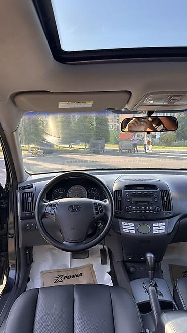 Hyundai: Hyundai Elantra: 2 l | 2008 il Sedan — 10