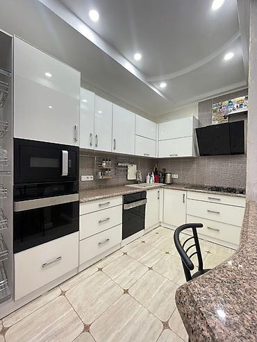 Долгосрочная аренда квартир: 3 комнаты, Собственник, С мебелью полностью — 1