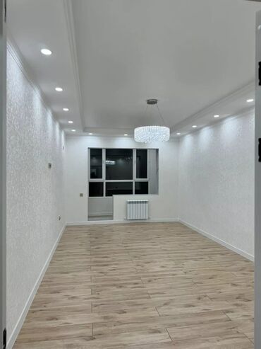 час день ночь: 2 комнаты, 55 м², 106 серия, 1 этаж, Евроремонт