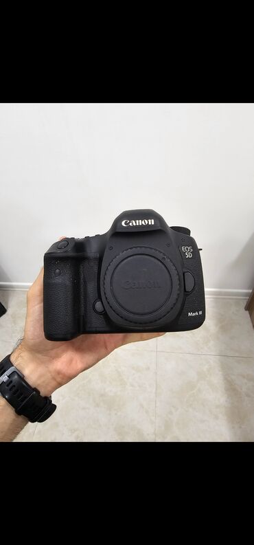 maşın soyuducusu: Canon eos 5D Mark 3 İdeal vəzyətdə yenidən seçilmir 150+k probeg bilən
