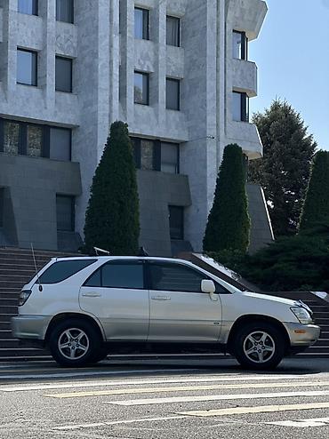 за неделю: Lexus RX: 2001 г., 3 л, Автомат, Бензин, Внедорожник — 5