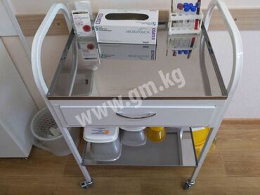 Медицинская мебель: Стол медицинский манипуляционный МД SM 1 Новый процедурный стол в