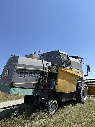 запчасти форд фокус 1: Sampo Rosenlew 2045 taxıl biçən-döyən kombayn Tam problemsiz mator — 3