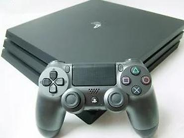 PS4 (Sony Playstation 4): U ponudi Sony PlayStation 4 PRO konzola u odličnom stanju. PS4 PRO — 18