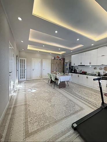 Продажа коттеджей и домов: 🔥 СРОЧНО ПРОДАЁТСЯ ДОМ 🔥 📍 ж/м Ак-Ордо, ул. Ахунбаева 🏡 4-комнатный — 9