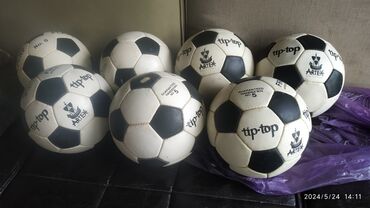 мяч для футбола: Футбольные мячи СССР, сделано в Венгрии 5 номер 1990г