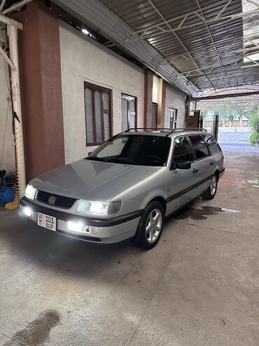 Volkswagen: Volkswagen Passat: 1996 г., 2 л, Механика, Бензин, Универсал