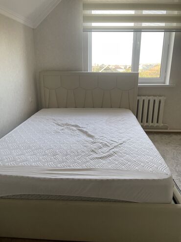 скупка кровати: Продается кровать пользовались менее года