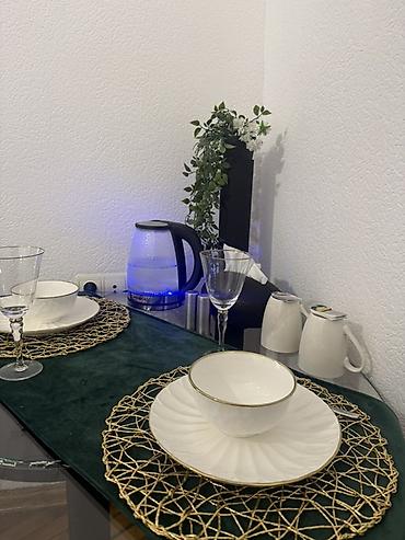 Günlük kirayə mənzillər: 3 otaqlı — 4