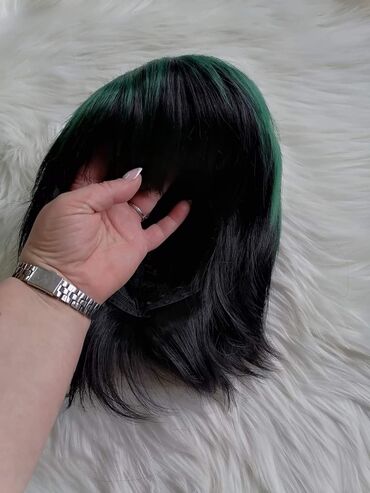 Perike i klipse: Perike
Cena 3200din na lalafo.rs — 23 Perike i klipse: Perike
Cena 3200din — 23